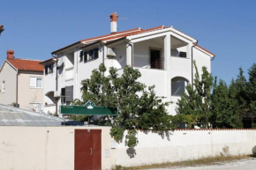 Отель Apartments with a parking space Medulin - 7221  Медулин
